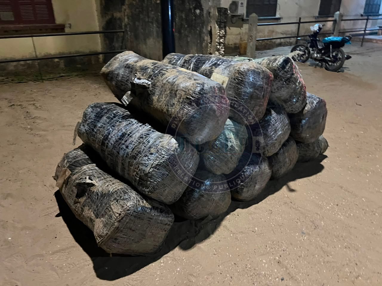 Lutte contre le trafic de drogue : 360 kg de chanvre indien saisis à Joal - Image 3